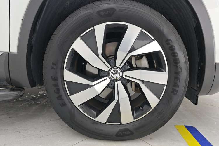 Used Volkswagen Tayron 2019 330TSI Two-Wheel Drive Luxury Model China VI Standard
