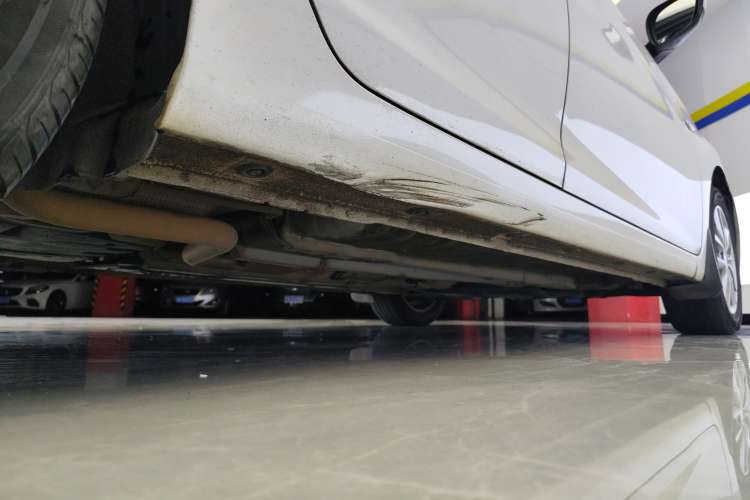 Used Hyundai Elantra 2015 1.6L Automatic Fashion Model
