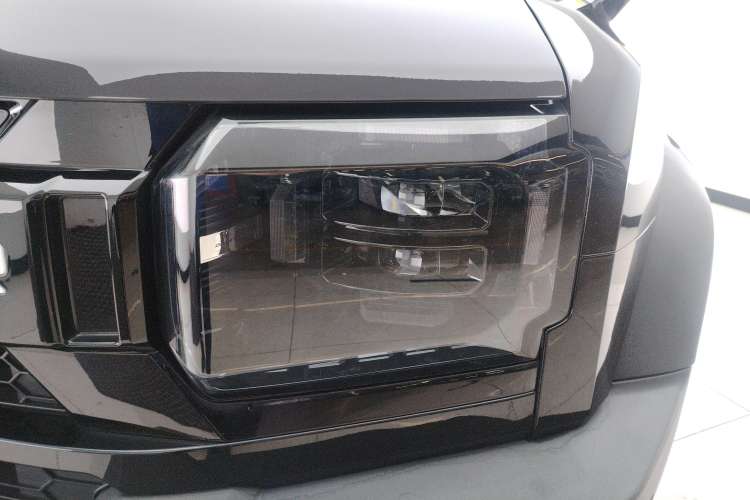 Used Jetour Traveler 2023 2.0T All-Wheel Drive CrossPRO+
