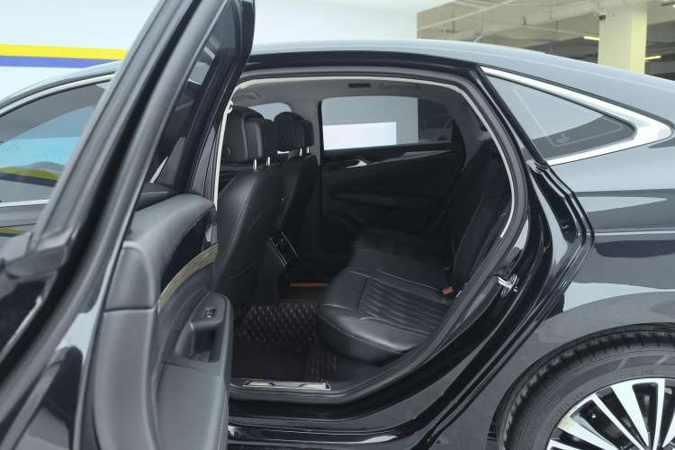 Used Volkswagen Passat 2021 330TSI Luxury Edition