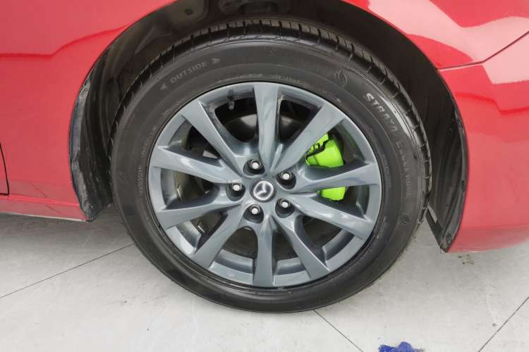 Used Mazda Atenza 2015 2.0L Blue Sky Fashion Edition
