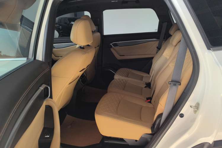 Used Geely Auto Haoyue L 2023 2.0T DCT Flagship Version