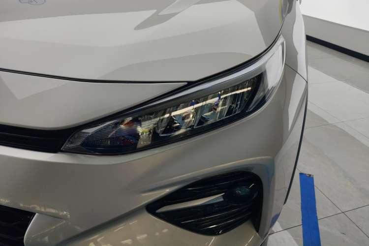 Used Toyota Wildlander 2020 2.0L CVT Two-Wheel Drive Luxury Edition
