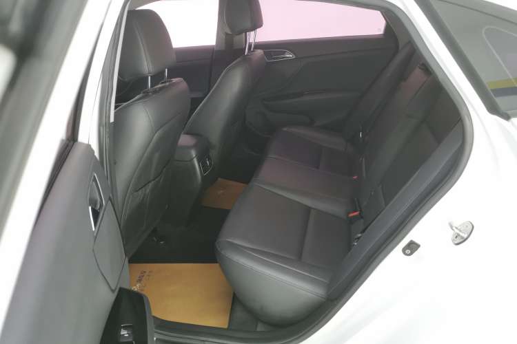 Used Hyundai Mistra 2014 1.8L Automatic Deluxe DLX Model
