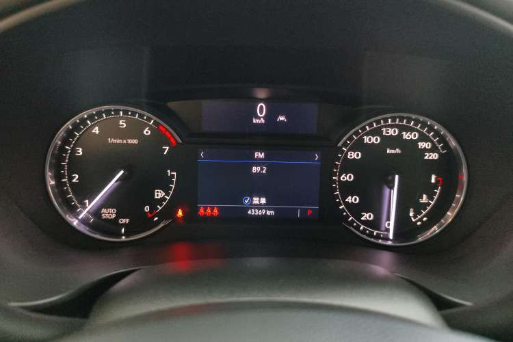 Used Cadillac XT4 2022 28T Two-Wheel-Drive Luxury Version
