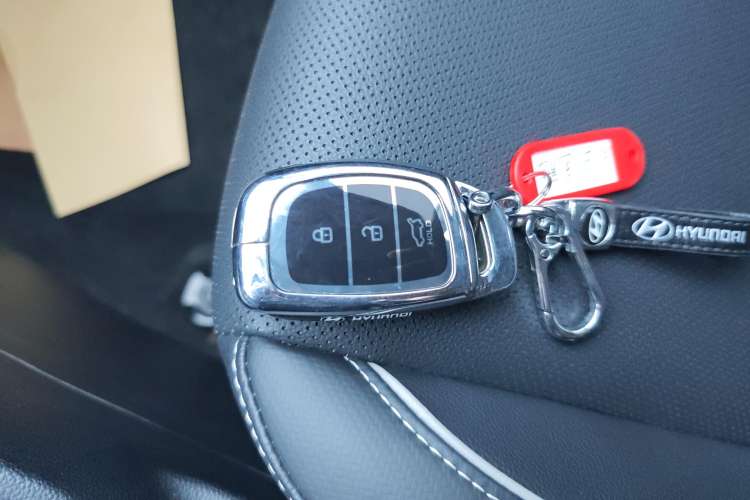 Used Hyundai ix25 2017 1.6L Automatic Smart Version
