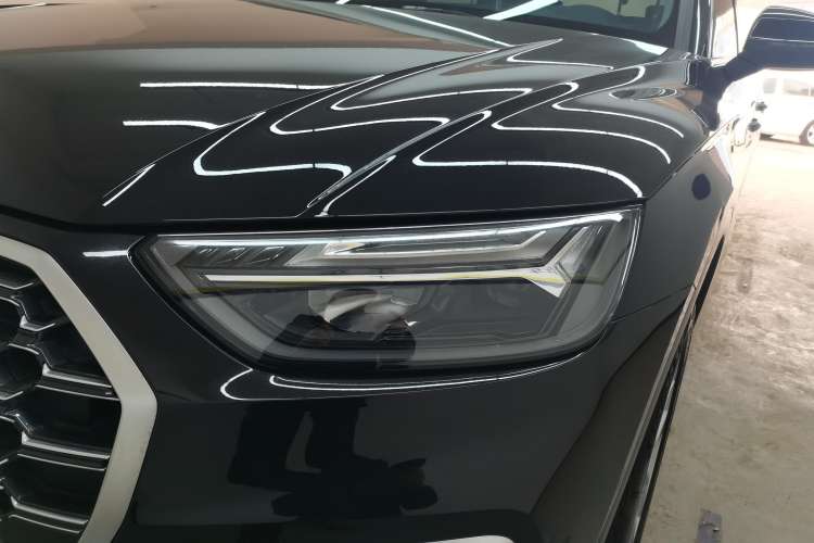 Used Audi Q5L 2022 40T Fashionable and Dynamic Model
