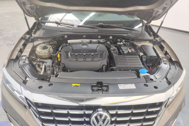 Used Volkswagen Passat 2019 330TSI Elite Edition China VI
