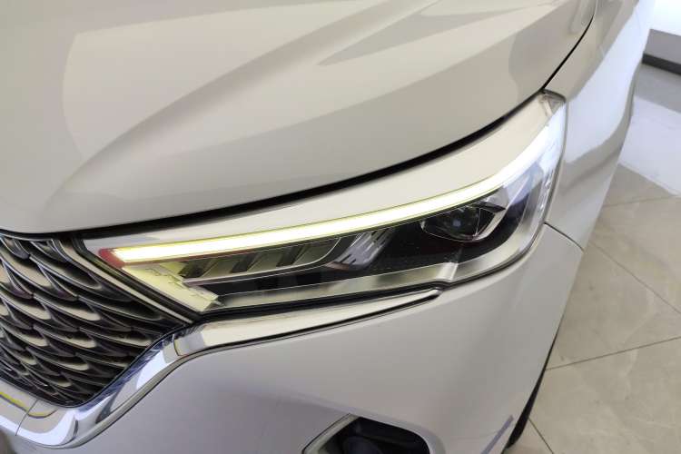 Used Haval M6 2021 PLUS 1.5T DCT Elite Smart Connectivity Model
