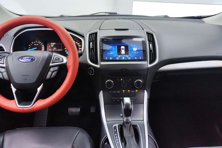 Used Ford Edge 2018 EcoBoost 245 Two-Wheel-Drive Platinum Edition 7-Seater China V Emission Standard
