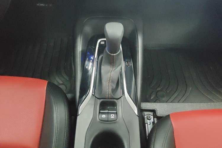 Used Toyota Levin 2023 Smart Electric Hybrid Dual-Engine 1.8L Luxury Edition