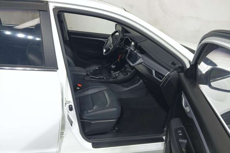 Used Geely Auto Vision 2020 Revised 1.5L Manual Asian Games Edition
