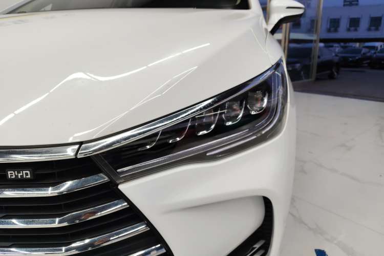 Used BYD Song MAX 2019 1.5T Automatic Smart Connect Ruiyi Sunroof Version 6 Seats China VI Standard
