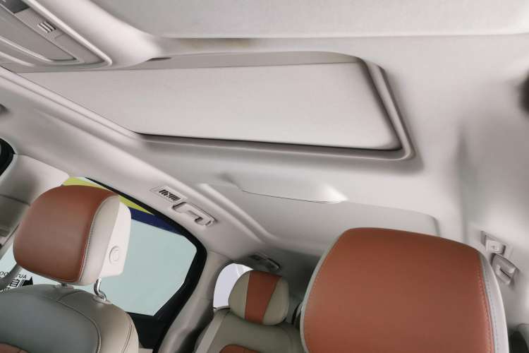 Used Buick GL8 2017 ES 28T Comfort Model China V Standard
