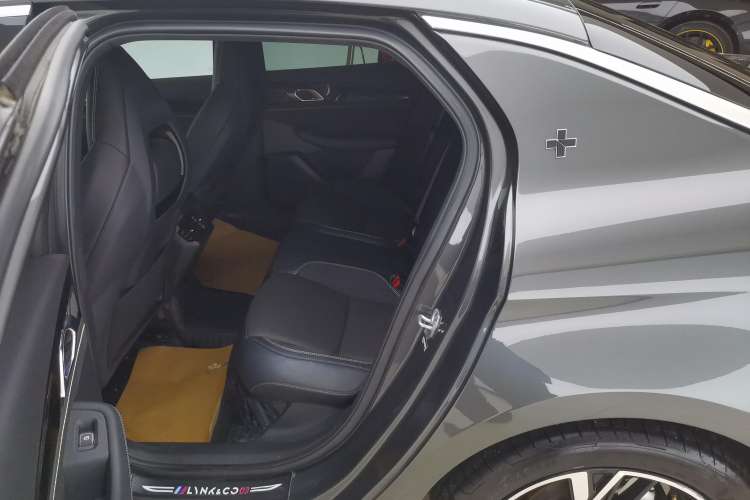 Used Lynk & Co 03 2023 2.0TD DCT JingPro
