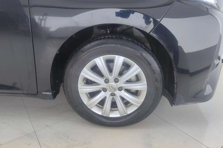 Used GAC Trumpchi M6 2021 270T DCT Luxury Edition (7 Seats)
