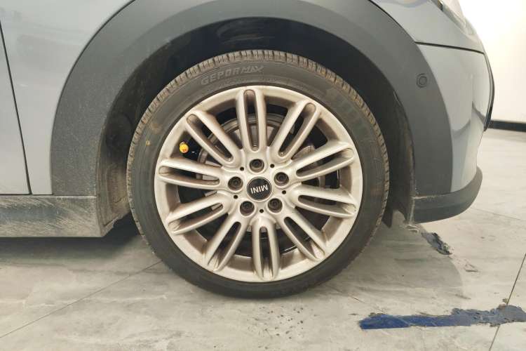 Used  MINI 2022 1.5T COOPER Classic Edition
