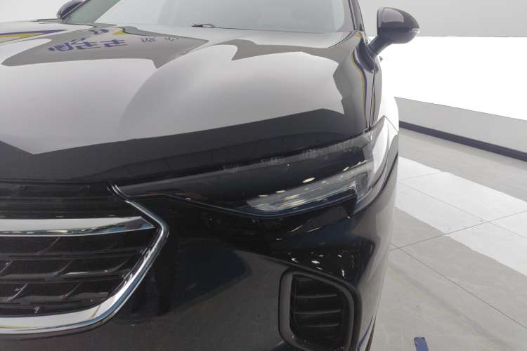 Used Buick Envision 2022 Encore S 552T Two-Wheel Drive Elite Model
