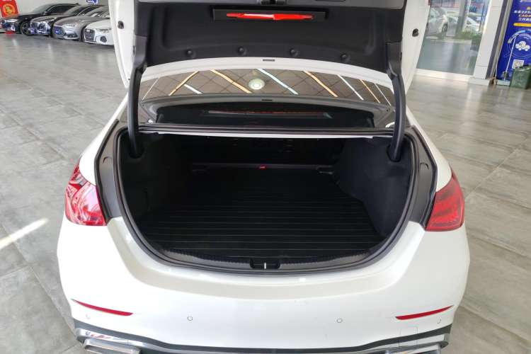 Used Mercedes-Benz C-Class 2023 Restyled C 260 L Sport Edition
