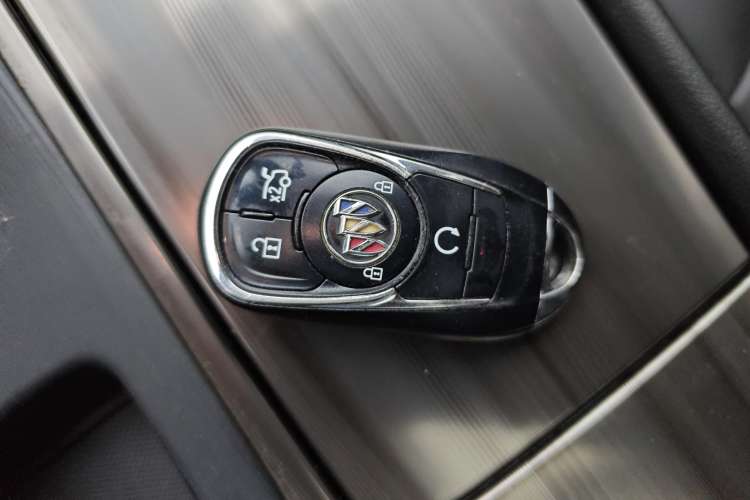 Used Buick LaCrosse 2021 552T Luxury Version