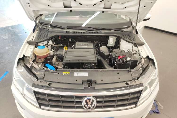 Used Volkswagen Jetta 2019 Dream Edition 1.4L Manual Fashion Version
