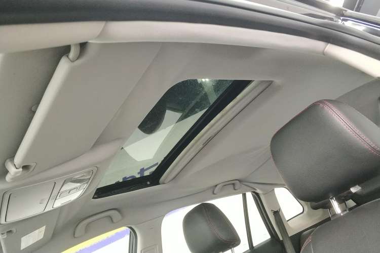 Used Changan CS75 2014 2.0L Manual Leading Version China IV Standard
