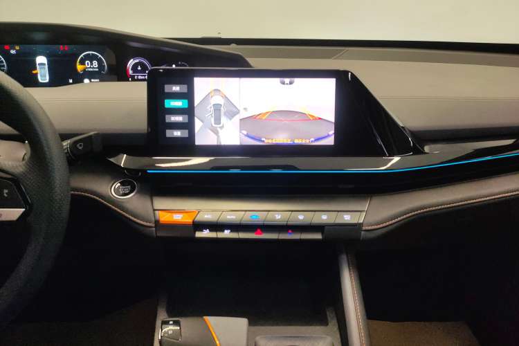 Used Changan UNI-V 2022 1.5T Prestige Version