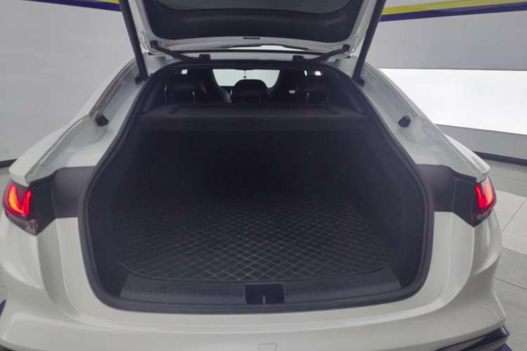 Used MG 7 2023 2.0T Automatic Hunter Luxury Edition
