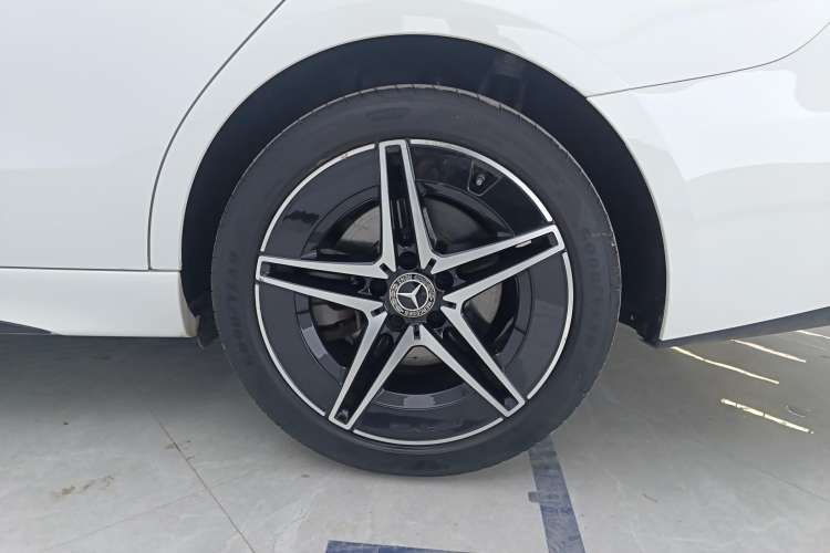 Used Mercedes-Benz C-Class 2024 Facelift C 260 L Night Edition Sport Version
