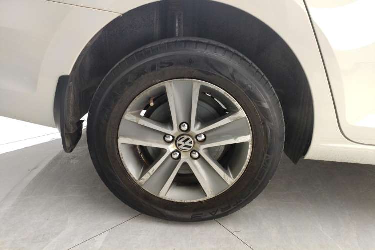 Used Volkswagen Santana 2019 1.5L Manual Fashion Edition China VI Standard