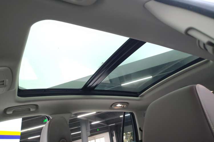 Used Buick Envision 2014 28T Four-Wheel Drive Luxury Model
