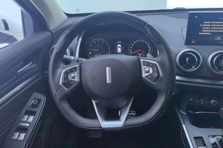 Used Wey VV5 2019 Upgraded Model 2.0T Two-Wheel Drive Ultra-Luxury Version China VI Standard
