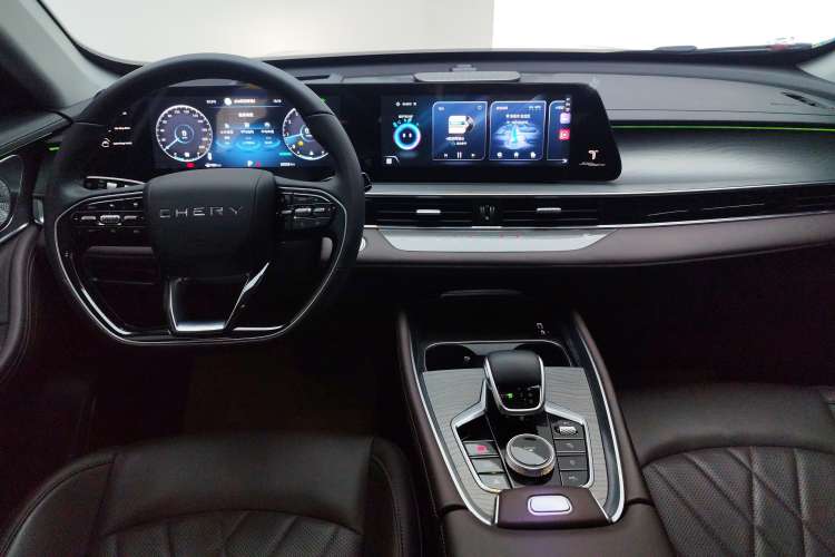 Used Chery Tiggo 8 PRO 2022 290T Two-Wheel Drive Haohan Edition 5 Seats
