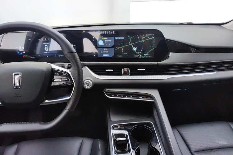 Used Bestune B70 2025 Dragon Edition 1.5T Enjoyment Model
