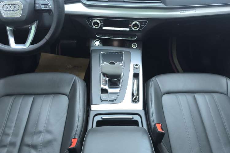 Used Audi Q5L 2020 Updated 40 TFSI Prestige Fashion Edition
