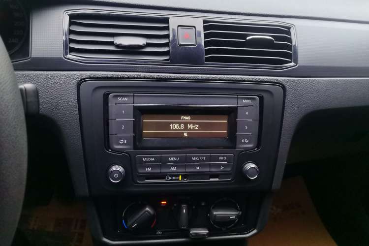 Used Volkswagen Santana 2019 1.5L Manual Fashion Edition China VI Standard