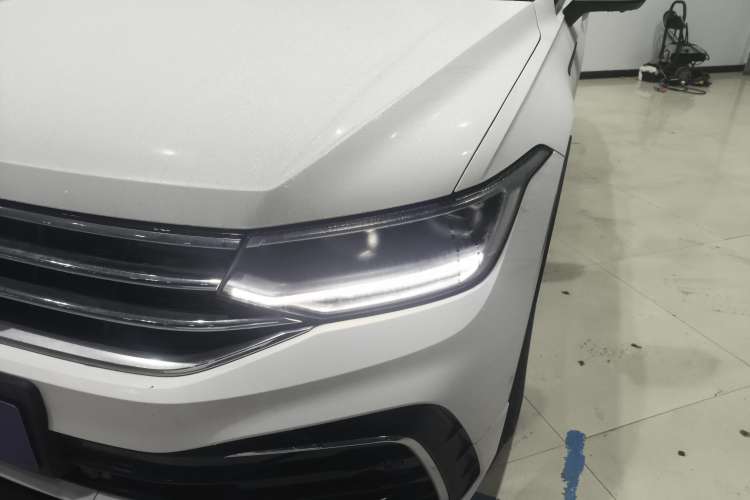 Used Volkswagen Tiguan L 2022 330TSI Automatic Two-Wheel Drive R-Line Enhanced Edition
