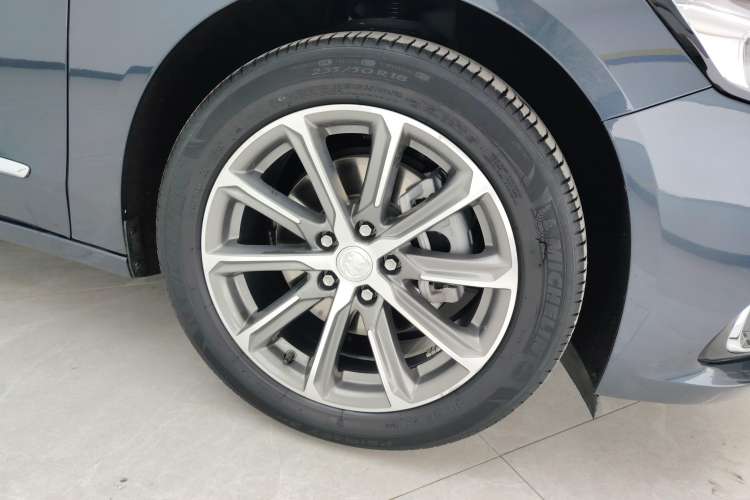 Used Buick LaCrosse 2021 652T Luxury Model
