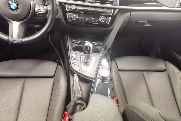 Used BMW 3 Series GT 2020 320i M Sport Package
