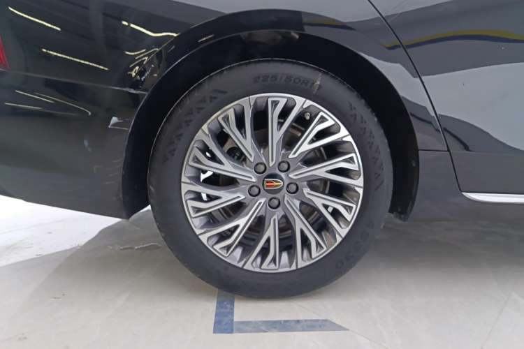 Used Hongqi H5 2023 2.0T Automatic Smart Connect Flagship Edition
