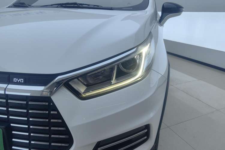 Used BYD Yuan New Energy 2019 EV360 Smart Connect Leading Model
