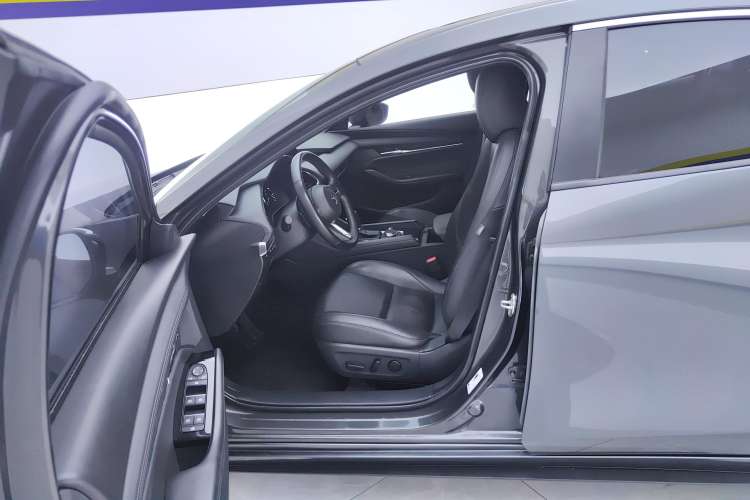 Used Mazda Mazda 3 Axela 2023 2.0L Automatic Zhiyao Edition