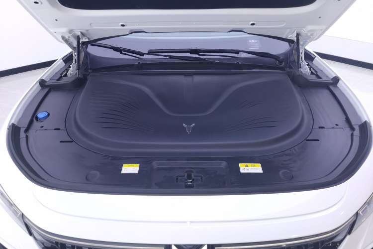 Used VOYAH FREE 2024 Ultra-Long Range Intelligent Driving Version
