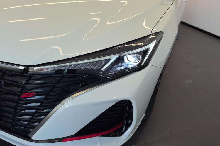 Used Changan Eado 2023 Changan Edition PLUS Blue Whale NE 1.4T GDI DCT Prestige Version
