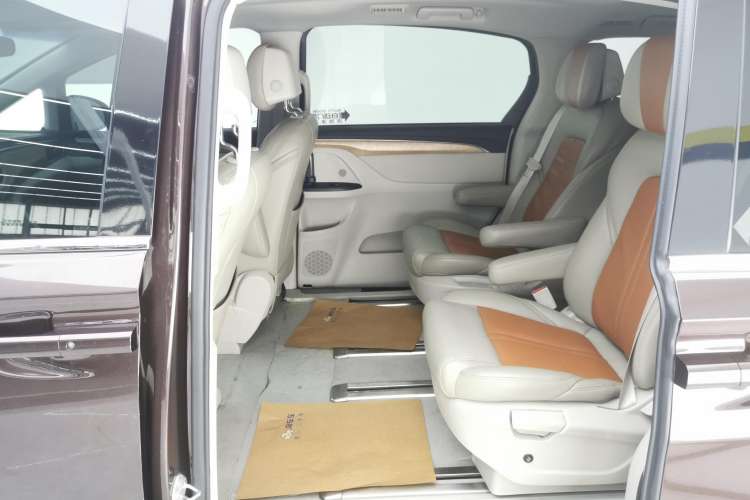 Used Buick GL8 2017 ES 28T Comfort Model China V Standard
