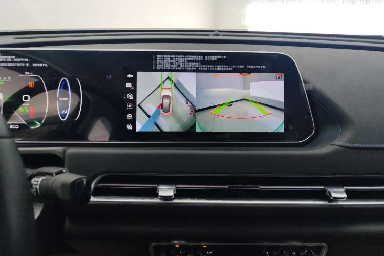 Used ORA Good Cat 2021 500km Long-Range Poseidon Edition Lithium-Ion Battery