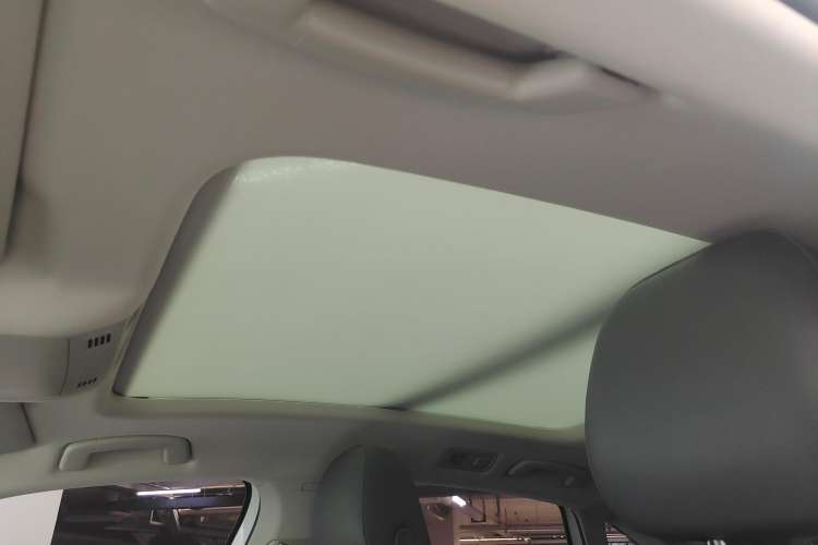 Used Volkswagen Sagitar 2023 300TSI DSG Flyover Edition
