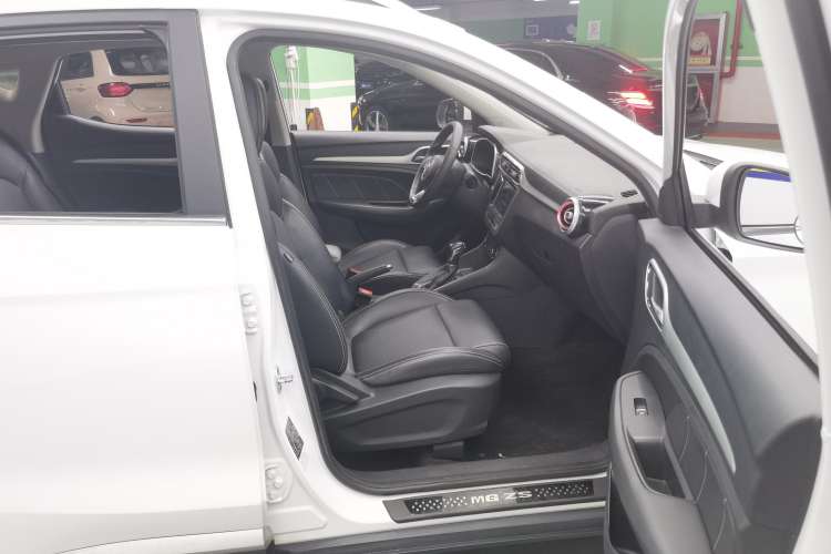 Used MG ZS 2017 1.5L Automatic Luxury Internet Edition
