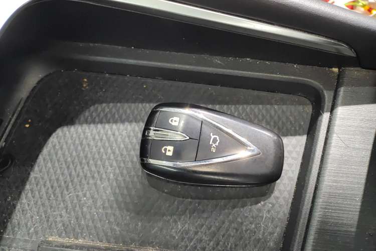 Used Changan UNI-T 2020 1.5T Prestige Version
