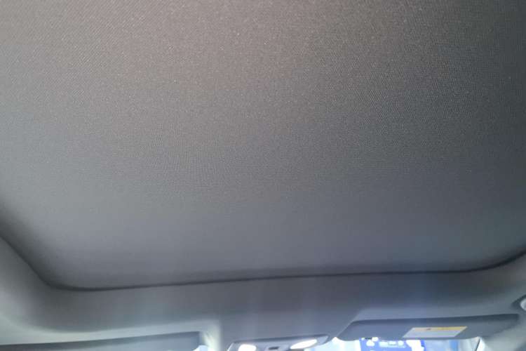 Used Changan UNI-V 2022 1.5T Prestige Version
